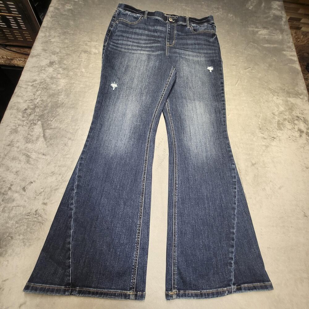 M Jeans By Maurices Jeans Womens XL Blue Flared Super High-Rise Medium Wash